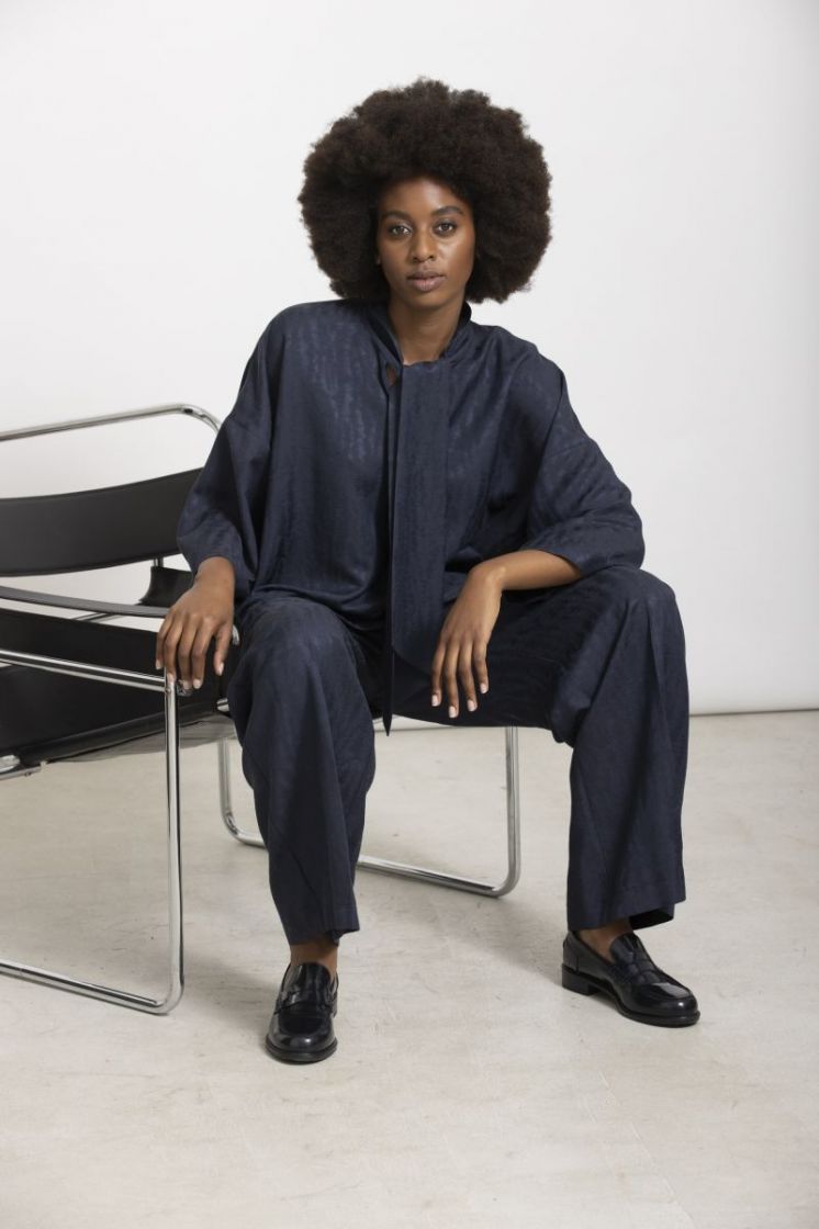 Halliday Tessil 618 660 Navy