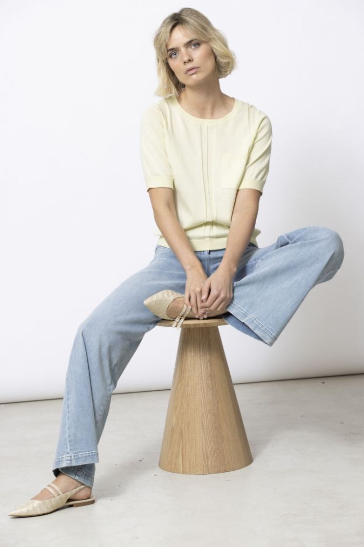 Lana Venus 422 530 Neon