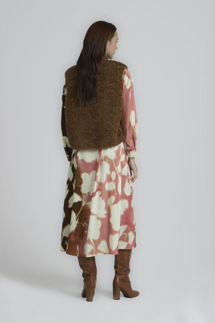  238 Brown