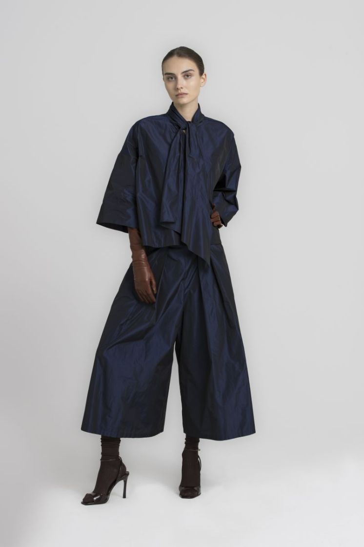  660 Navy