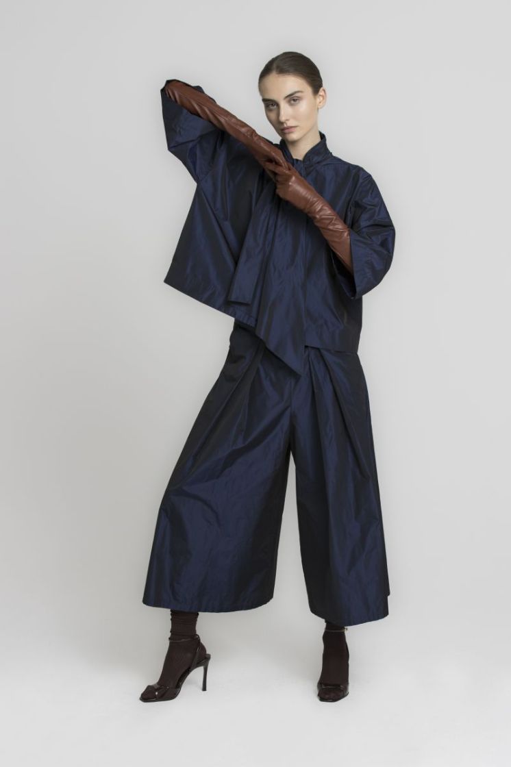  660 Navy